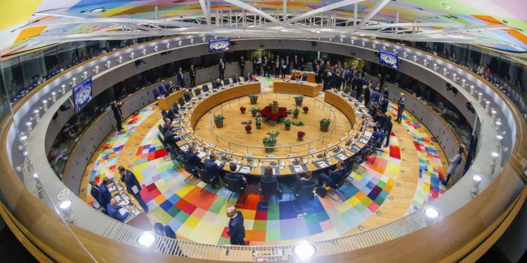 Israel celebra sanciones europeas contra Irán por complots para asesinar a disidentes