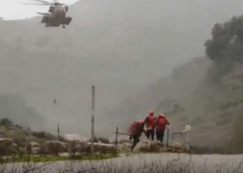 Soldado de las FDI se ahoga en un arroyo crecido por la lluvia durante ejercicio