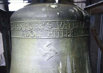 Corte alemana permite que campana dedicada a Hitler permanezca en iglesia protestante