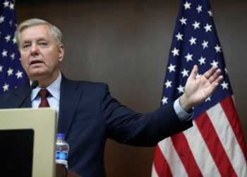 Graham insta a retirada lenta de Siria para evitar “escenario de pesadilla” para Israel