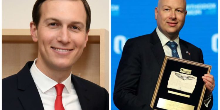 Jared Kushner (L) y Jason Greenblatt (R). (Crédito de la foto: WIKIMEDIA COMMONS & REUTERS)