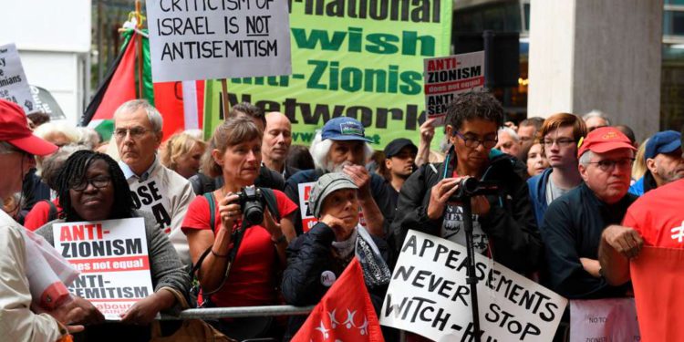 Quince millones de ciudadanos del Reino Unido tienen una visión demoníaca de Israel