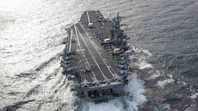 El portaaviones nuclear estadounidense USS Abraham Lincoln, recientemente desplegado en el Océano Atlántico frente a Florida (Facebook: @USSAbrahamLincoln)