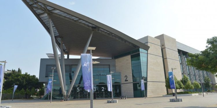 Vista del edificio en el recinto ferial Expo Tel Aviv, donde se celebrará el concurso de canciones de Eurovisión 2019, que se verá el 13 de septiembre de 2018. (Flash90)