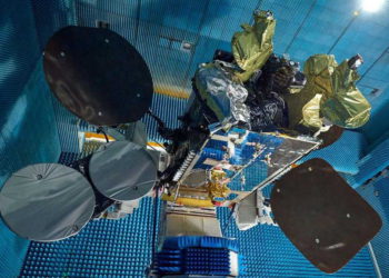 La explosión que hizo volar en mil pedazos la industria satelital israelí