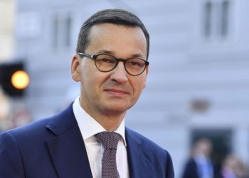 El primer ministro polaco, Mateusz Morawiecki, llega a la cumbre informal de la UE en Salzburgo, Austria, el 20 de septiembre de 2018. (AP Photo / Kerstin Joensson)