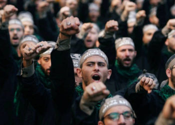 Los partidarios de Hezbolá corean consignas durante el último día de Ashura, en Beirut, Líbano, 20 de septiembre de 2018. Foto: Reuters / Aziz Taher / Archivo.