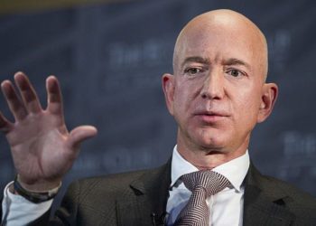 Arabia Saudita acusada de hackear el teléfono del jefe de Amazon