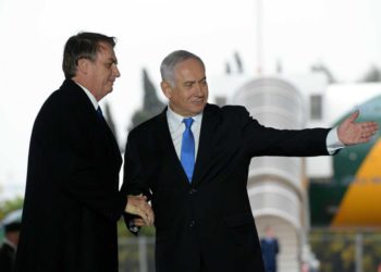 Bolsonaro de Brasil interesado en el aerosol israelí anti-COVID