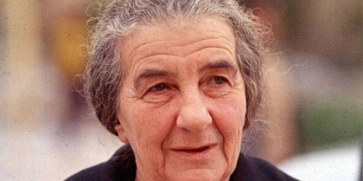 Homenaje a Golda Meir, la primera mujer en asumir el gobierno de Israel