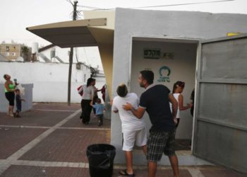 Se ordena la apertura de refugios antiaéreos en Tel Aviv