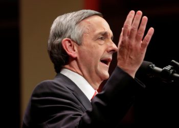 El mega pastor estadounidense robert jeffress es honrado por el Museo Amigos de Sión