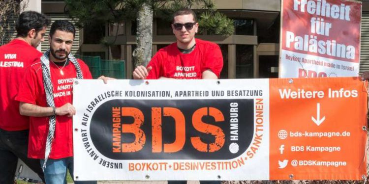 Estados Unidos pide a los bancos alemanes que cierren las cuentas del BDS