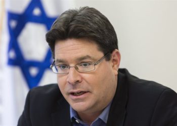 El ministro de Ciencia y Tecnología, Ofir Akunis (Likud), aceptó una invitación del meteorólogo estadounidense Kelvin Droegemeier para visitar la Casa Blanca.