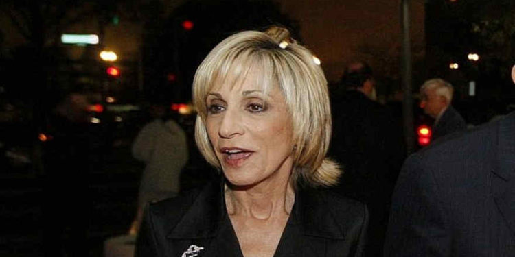 La corresponsal en jefe de asuntos exteriores de NBC News, Andrea Mitchell, en la celebración del 60 aniversario de Meet the Press de NBC en el Newseum en Washington, el miércoles 14 de noviembre de 2007. (Foto AP / Charles Dharapak)