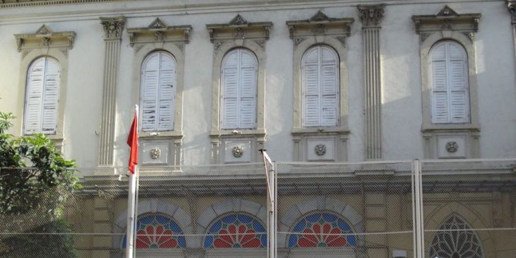 Una vista de la Sinagoga Beth Israel en Izmir, Turquía, en 2010. (Wikimedia Commons)