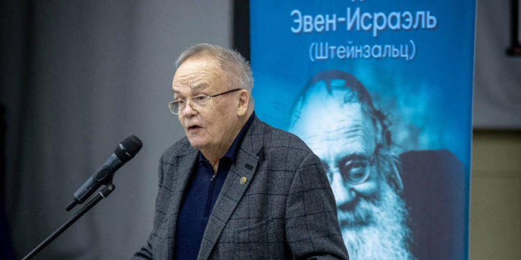 Evgeny Velikhov habla en Limmud FSU Moscú el 12 de abril de 2019. (Cortesía de Limmud