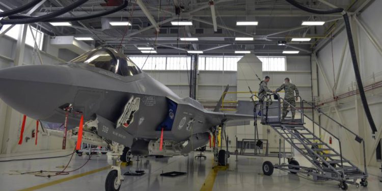 Capacidad de misión del F-35 solo en 27% debido a escasez de piezas