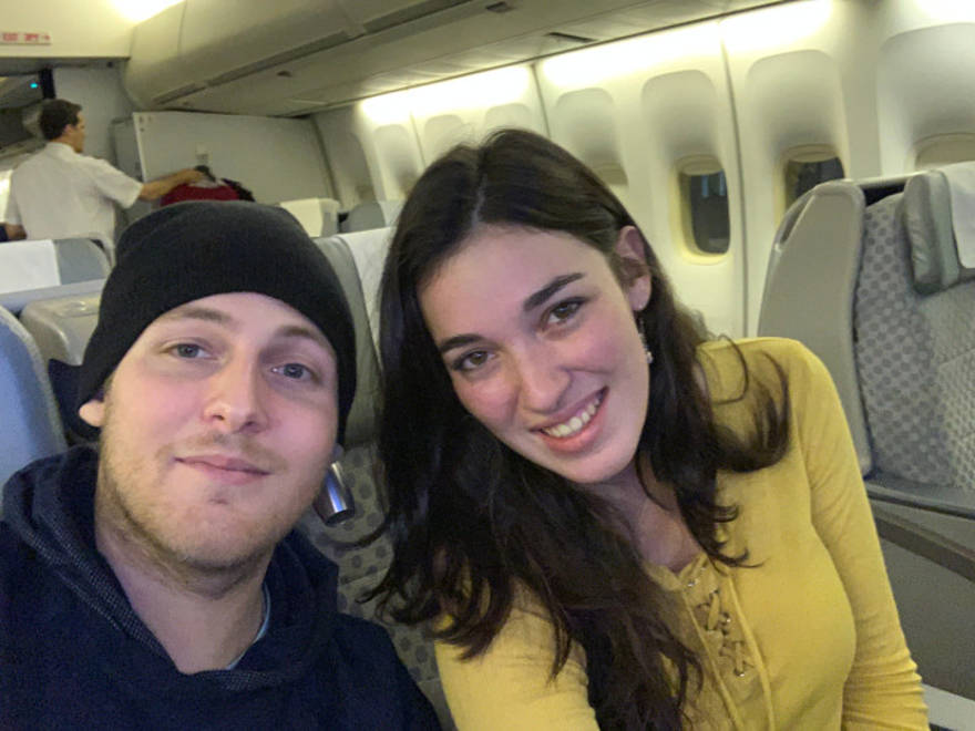 Mendel y Ruchama en el camino de regreso a Israel.