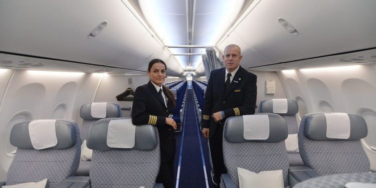 Ministerio de Salud insta a las aerolíneas israelíes a vacunar a las tripulaciones contra el sarampión