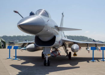 Conozca al J-10 “Vigorous Dragon” Fighter Jet: el propio F-16 de China