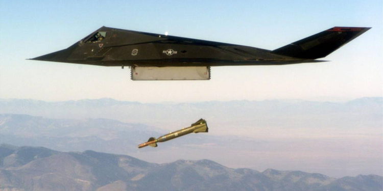 F-117 Nighthawk