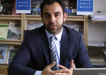 Demócratas piden a Netanyahu que impida deportación de Omar Shakir director de HRW