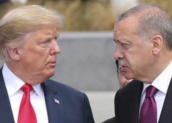 Erdogan se retira de disputa petrolera con Trump en Siria