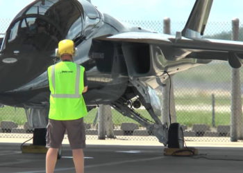 Nuevo avión de entrenamiento de la USAF completó su primer vuelo EMD