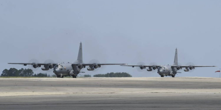 Helicópteros de la Fuerza Aérea de EE.UU. completaron despliegue de combate final