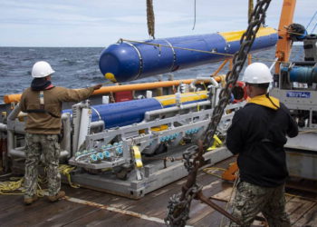 Marina de EE.UU. ordena la producción de drones submarinos Knifefish