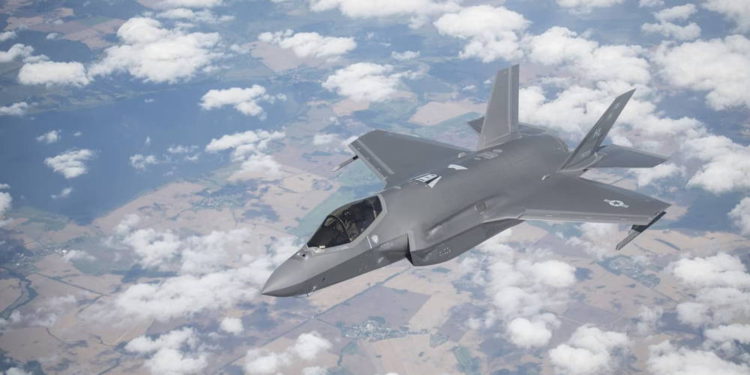 F-35 de Israel expone accidentalmente su ubicación sobre una instalación nuclear