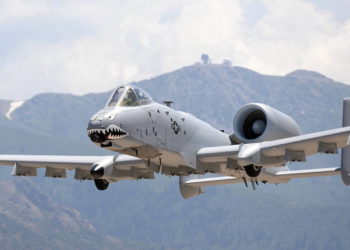 Boeing consigue un nuevo contrato para la sustitución del ala de 'Warthog' del A-10