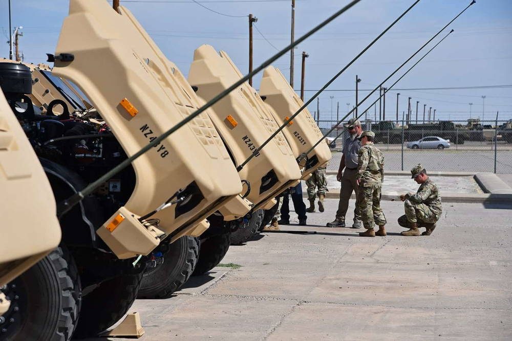 Comando Conjunto de Modernización del Ejército de los EE.UU. recibe los primeros JLTVs