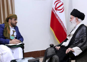 Reunión de Khamenei demuestra que los hutíes son un representante de Irán en Yemen