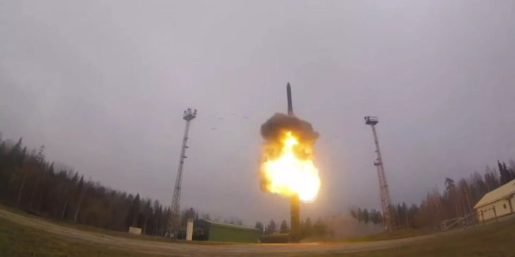 Estados Unidos, Rusia y Europa realizan simulacro de guerra nuclear en todo el mundo