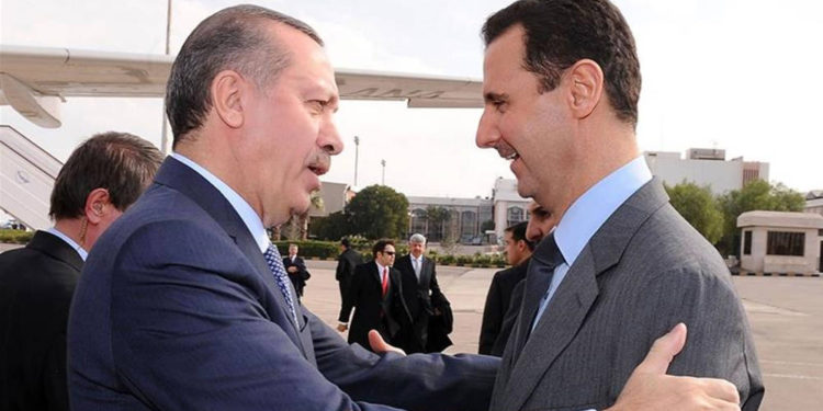 Turquía trabaja con Assad para oponerse al acuerdo petrolero estadounidense en Siria