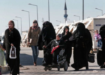 Alemania arresta a mujer acusada de unirse a ISIS al retornar de Siria