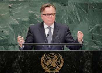 El Presidente de la Delegación de Canadá, Marc-Andre Blanchard, se dirige a la 73a sesión de la Asamblea General de las Naciones Unidas en la sede de la ONU en Nueva York, EE. UU., 1 de octubre de 2018 (Crédito de la foto: REUTERS / BRENDAN MCDERMID)