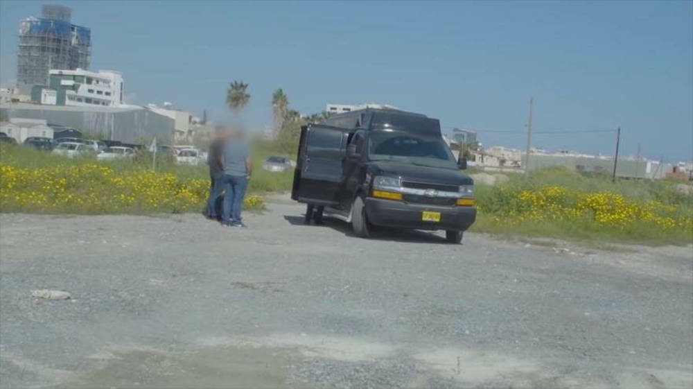 Una camioneta espía, propiedad de un exoficial de inteligencia israelí, que fue detenida en Chipre. - AFP