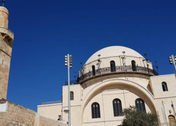 La mezquita cerca de la sinagoga.TPS