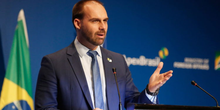 Brasil trasladará embajada a Jerusalem, dice Eduardo Bolsonaro