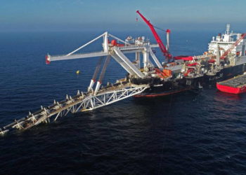 Ucrania firma contrato que permite el tránsito de gas de Rusia a Europa