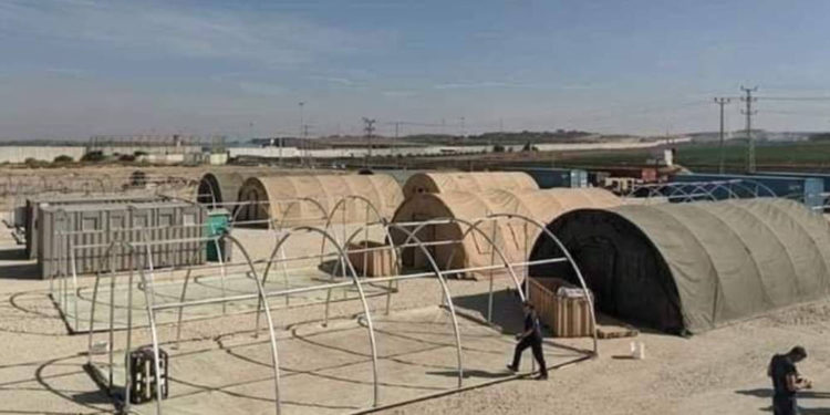 Cristianos de Estados Unidos construyen hospital de campaña en Gaza