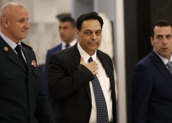 Profesor respaldado por Hezbolá elegido nuevo primer ministro del Líbano