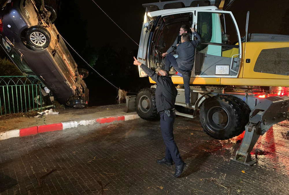 Continúan inundaciones en Israel: hombre de 71 muerto y un desaparecido