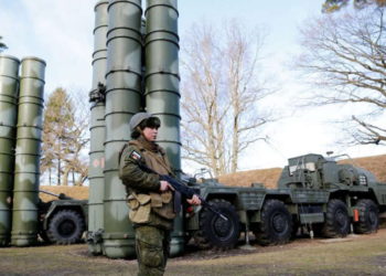 Rusia entrega el segundo regimiento del sistema de misiles S-400 a China