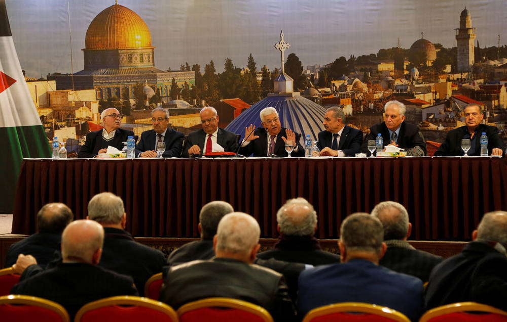 Para los palestinos, el odiado plan de paz de Trump trae armonía interna