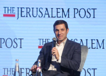 Vicepresidente de Noble Energy expresa su apoyo al plan para vender gas a Gaza