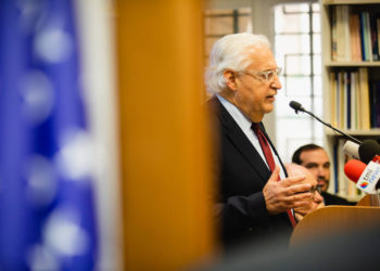 Friedman: Los palestinos no están en posición de “mantener ningún acuerdo”